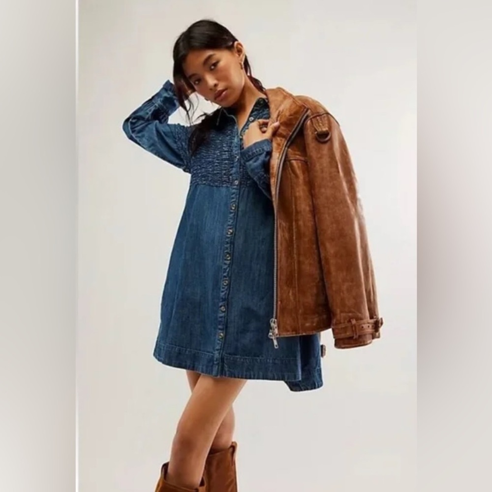 NWOT Free People Find me Now denim smocked shoulder side pockets dress size XS